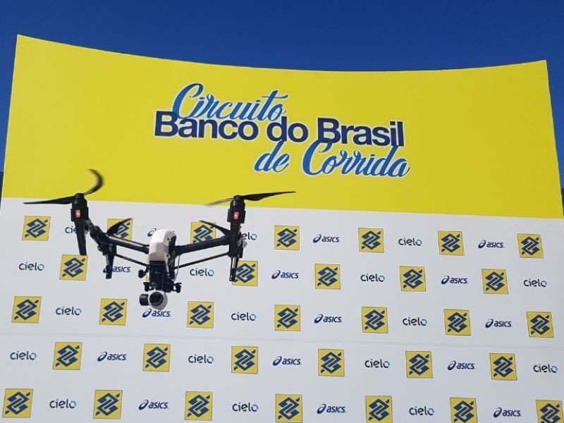 Os Benefícios da Filmagem Aérea com Drones para Empresas